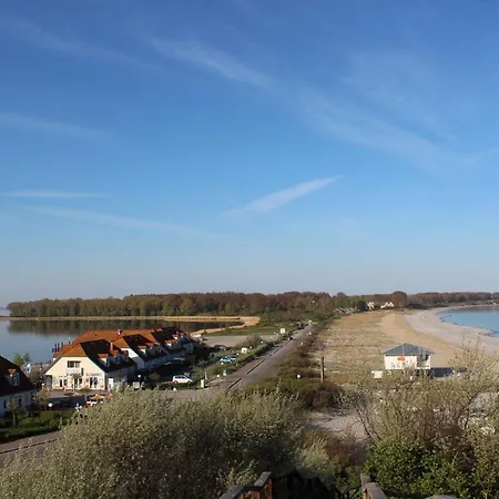 Lägenhet Moewennest Im Fh Zum Reetdachhaus Am Haff