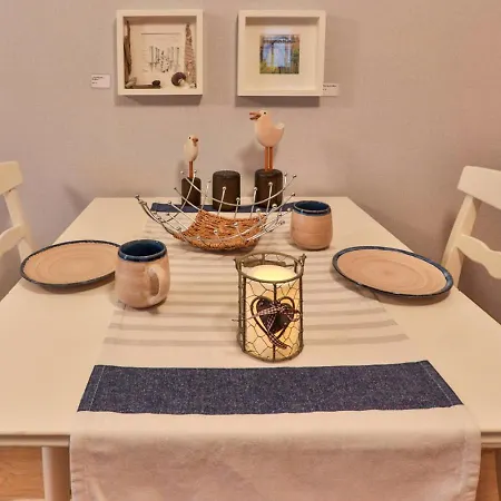 Lägenhet Moewennest Im Fh Zum Reetdachhaus Am Haff Pepelow