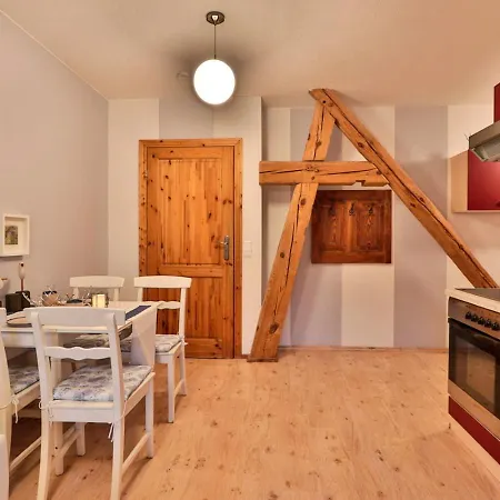 Moewennest Im Fh Zum Reetdachhaus Am Haff Pepelow