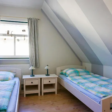 شقة Moewennest Im Fh Zum Reetdachhaus Am Haff Pepelow
